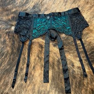 Victoria secret garter belt
